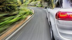 Conducir a 150 km/h: la norma que la DGT aplica solo a algunos automovilistas