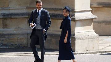 Beckham y Victoria llegan a la boda en la Capilla San Jorge.