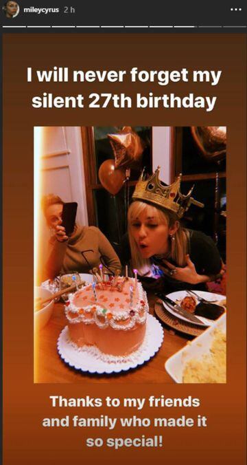 Miley Cyrus celebrando su cumplea&ntilde;os 27 en Nashville, Tennesse, v&iacute;a Instagram. Noviembre 24, 2019. 