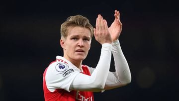 LONDON, ENGLAND - JANUARY 22: Martin Odegaard of Arsenal applauds the fans after the team's victory during the Premier League match between Arsenal FC and Manchester United at Emirates Stadium on January 22, 2023 in London, England. (Photo by Shaun Botterill/Getty Images)