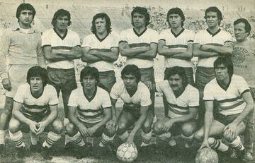 Entre 1977 y 1978 Palestino estuvo 44 partidos seguidos sin perder en cancha. Sin embargo, oficialmente uno de esos partidos lo perdió por secretaría, ante O'Higgins en Rancagua, por mala inscripción del jugador de Palestino Pedro Pinto.