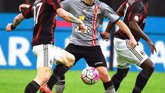 Cristian Zapata colabor&oacute; en defensa y ataque en el Milan