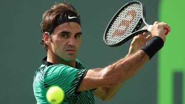 Genio Federer: nueve victorias consecutivas y 18-1 en sets