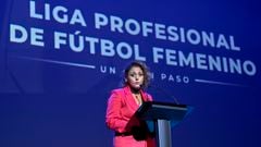 Beatriz Álvarez durante la presentación de la nueva Liga F.