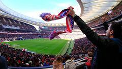 Afición del Atlético en el Atlético-Sevilla de la 2021-22.
