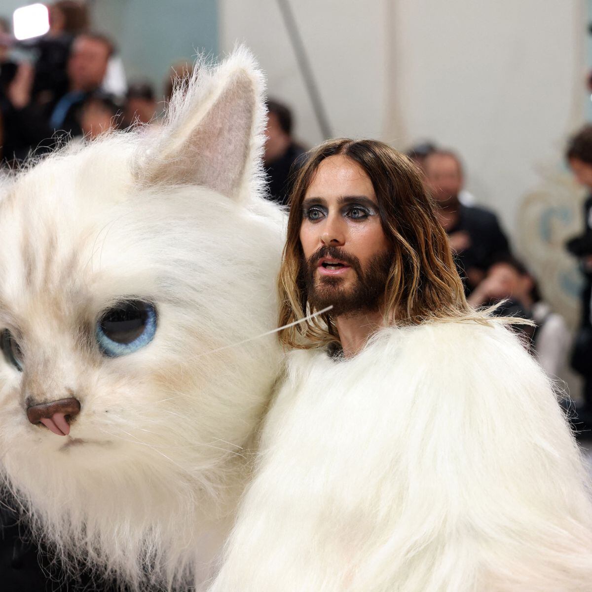 Doja Cat Goes Feline on Met Gala Red Carpet as Karl Lagerfeld's Cat