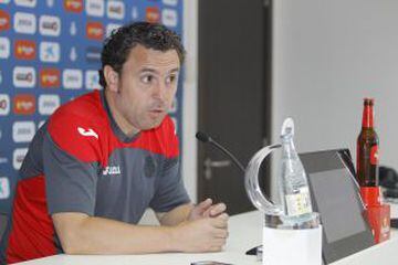 En La Liga, Sergio González es el técnico más joven. Dirige desde 2014 al Espanyol de Barcelona.
