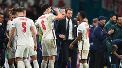 Chris Waddle fears England won't get a better chance than Euro 2020 final