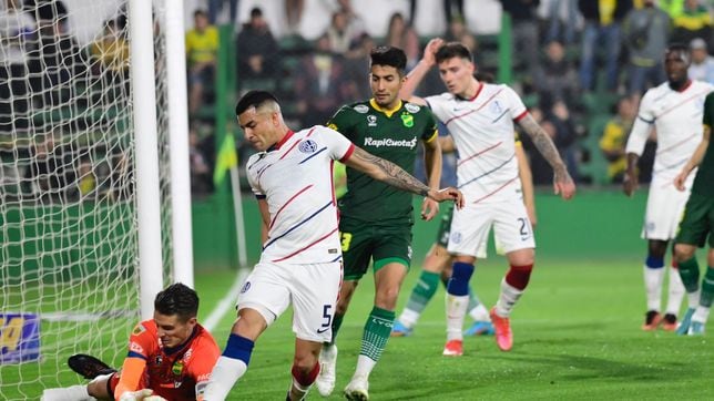 Defensa y Justicia empata sin goles con San Lorenzo en Varela