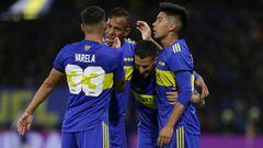 BUENOS AIRES, ARGENTINA - APRIL 30: Dario Benedetto of Boca Juniors celebrates with teammates after scoring  the second goal of his team during a match between Boca Juniors and Barracas Central as part of Copa de la Liga 2022 at Estadio Alberto J. Armando on April 30, 2022 in Buenos Aires, Argentina. (Photo by Daniel Jayo/Getty Images)