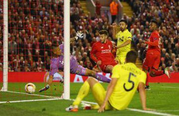 Lallana gets a touch to divert a Sturridge shot in for the winner. Min. 81