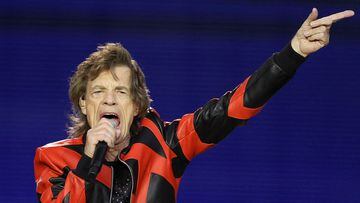 Mick Jagger da positivo a COVID-19 y Rolling Stones pospone concierto