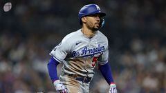SAN DIEGO, CALIFORNIA - SEPTEMBER 29: Mookie Betts #50 of the Los Angeles Dodgers runs to first base during a game against the Los Angeles Dodgers at PETCO Park on September 29, 2022 in San Diego, California.   Sean M. Haffey/Getty Images/AFP
