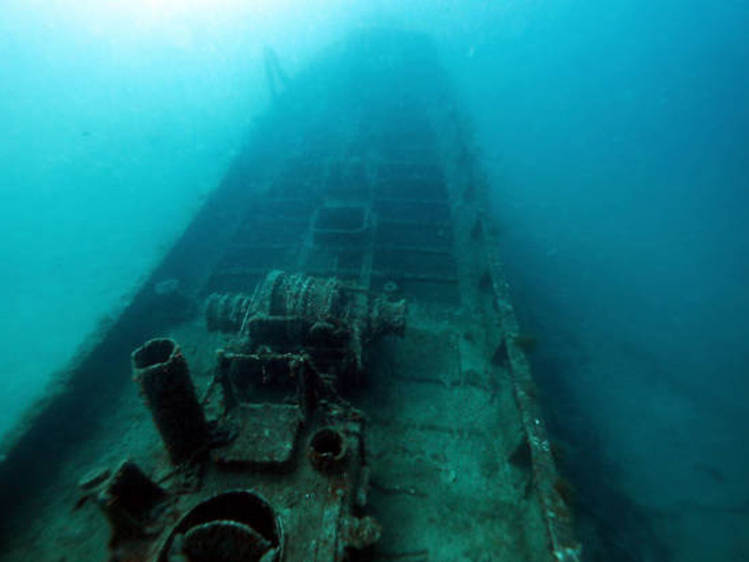 oceanos wreck model