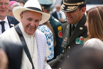 El Papa Francisco recorrió Bogotá, Villavicencio, Medellín y Cartagena con su mensaje de paz y reconciliación. Una visita emotiva para practicantes y no creyentes.