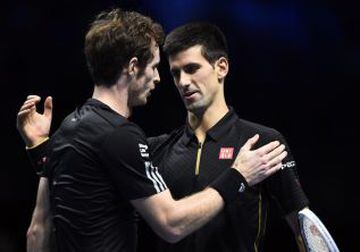 En reemplazo de la final programa, el campeón Novak Djokovic jugó un partido de exhibición ante Andy Murray.