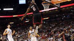 LeBron James lider&oacute; el decimosexto triunfo consecutivo de los Miami Heat frente a los Orlando Magic.