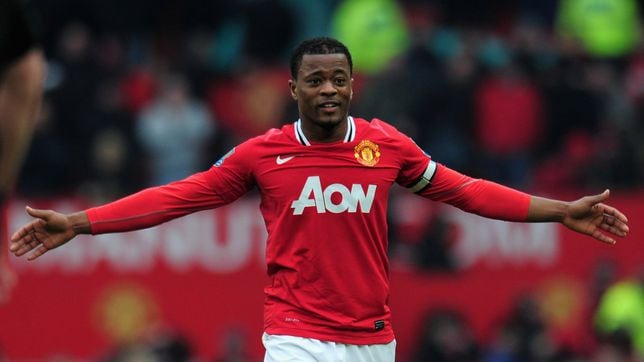 El debut de Evra con el United, según Rooney y Ferdinand: “¿Quién es este? Es terrible”