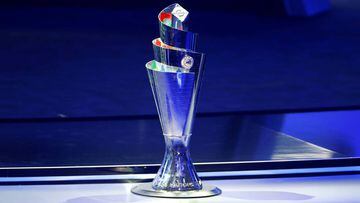 El trofeo de campeón de la UEFA Nations League.