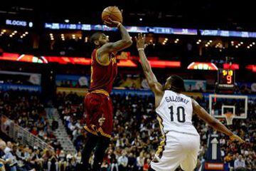 KYRIE IRVING (Cleveland Cavaliers). 24 años. Promedios 2016-17: 24,5 puntos, 3,4 rebotes y 5,6 asistencias. 