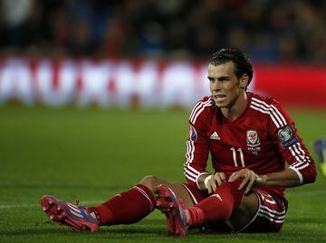 After international duty with Wales, Bale came back to Madrid with some pain in his upper right leg. He missed four games.