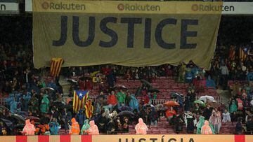 Barça pide en el Camp Nou justicia para los encarcelados