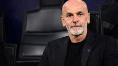 AC Milan's Italian coach Stefano Pioli looks on prior to the UEFA Champions League semi-final second leg football match between Inter Milan and AC Milan on May 16, 2023 at tyhe Giuseppe-Meazza (San Siro) stadium in Milan. (Photo by Marco BERTORELLO / AFP)