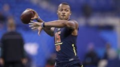 INDIANAPOLIS, IN - MARCH 04: Quarterback Deshaun Watson of Clemson throws during a passing drill on day four of the NFL Combine at Lucas Oil Stadium on March 4, 2017 in Indianapolis, Indiana.   Joe Robbins/Getty Images/AFP == FOR NEWSPAPERS, INTERNET, TELCOS &amp; TELEVISION USE ONLY ==