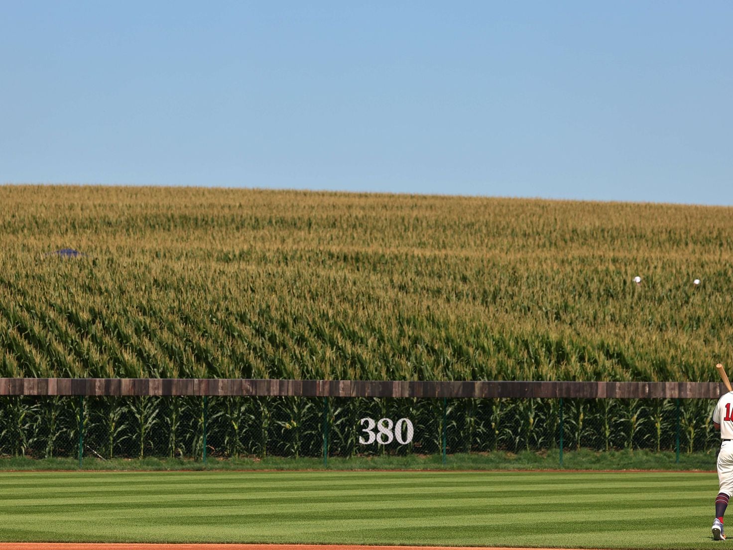 MLB's Field of Dreams Game opens with Ken Griffey Jr., Sr. having a catch