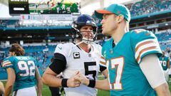 MIAMI, FLORIDA - DECEMBER 23: Blake Bortles #5 of the Jacksonville Jaguars and Ryan Tannehill #17 of the Miami Dolphins shake hands after the Jaguars defeated the Dolphins 17 to 7 at Hard Rock Stadium on December 23, 2018 in Miami, Florida.   Michael Reav