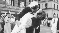 Murió el marinero de la famosa foto del beso en Times Square