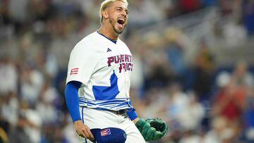 MIAMI, FLORIDA - MARCH 13: Jose De Leon #87 of Puerto Rico celebrates after leaving the game in the sixth inning against Israel at loanDepot park on March 13, 2023 in Miami, Florida.   Eric Espada/Getty Images/AFP (Photo by Eric Espada / GETTY IMAGES NORTH AMERICA / Getty Images via AFP)