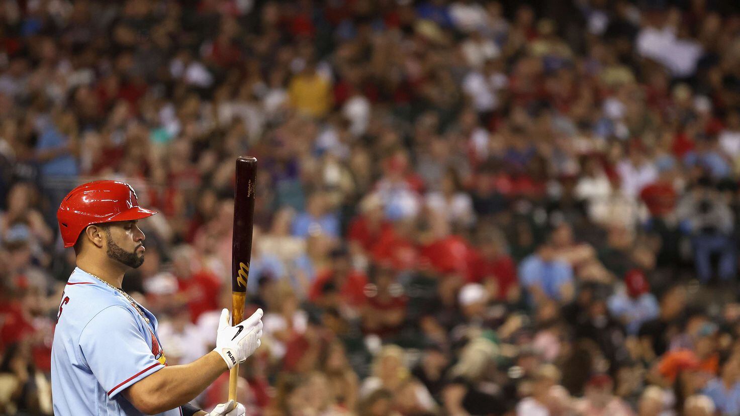 HISTORY! Albert Pujols becomes just the FOURTH member of the 700