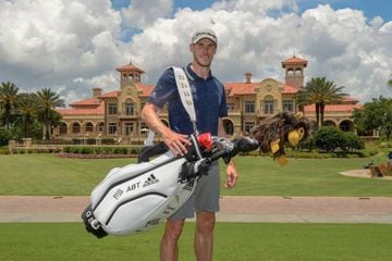 A happy escape | Gareth Bale loves his golf.
