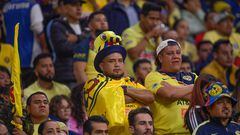  Fans o Aficion en lamento during the game America vs Toluca, corresponding to the Semifinals second leg match of the Torneo Apertura 2022 of the Liga BBVA MX, at Azteca Stadium, on October 22, 2022.

<br><br>

Fans o Aficion en lamento durante el partido America vs Toluca, correspondiente al partido de Vuelta de Semifinales del Torneo Apertura 2022 de la Liga BBVA MX, en el Estadio Azteca, el 22 de octubre de 2022.