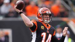 CINCINNATI, OH - NOVEMBER 25: Andy Dalton #14 of the Cincinnati Bengals throws a pass during the first quarter of the game against the Cleveland Browns at Paul Brown Stadium on November 25, 2018 in Cincinnati, Ohio.   John Grieshop/Getty Images/AFP == FO