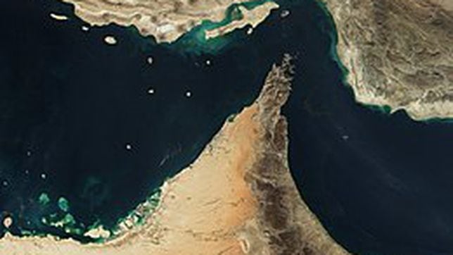 Irán intercepta un barco vinculado a Israel