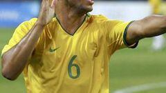 <b>EL SEGUNDO.</b> El lateral del Real Madrid Marcelo logró el segundo tanto de Brasil contra Camerún.