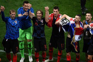 Croacia está en la final de Rusia 2018 con la misma base que presentó hace cuatro años, cuando el Tri lo evidenció de manera contundente. Los siete que jugaron ante México, hoy vieron actividad ante Inglaterra en la semifinal. Aquí cada uno de ellos.