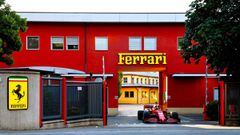 18/06/20 FORMULA 1 F1 FORMULA1 Charles Leclerc pilotando el Ferrari SF1000 en Maranello  
 
 Fotos de Ferrari
 PUBLICADA 19/06/20 NA MA35 5COL