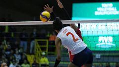 La Selecci&oacute;n Colombia de Voleibol Femenino venci&oacute; en sets corridos a Per&uacute; el Preol&iacute;mpico.
