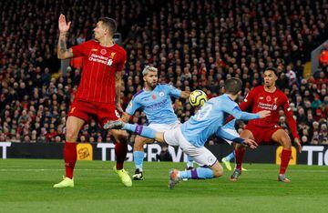 Liverpool's march continues with 3-1 win over Manchester City