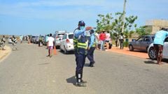 Agentes de tr&aacute;nsito realizan operativos de movilidad en Cartagena