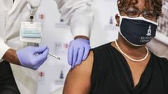 When does the first round of vaccination start in the US?