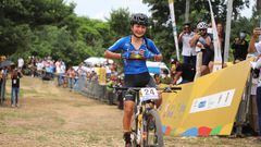 María José Salamanca, medalla de oro en ciclomontañismo en los Juegos Bolivarianos Valledupar 2022.