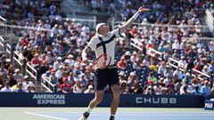 NEW YORK, NEW YORK - AUGUST 31: John Isner of the United States serves in a final career match loss against Michael Mmoh of the United States during their Men's Singles Second Round match on Day Four of the 2023 US Open at the USTA Billie Jean King National Tennis Center at USTA Billie Jean King National Tennis Center on August 31, 2023 in the Flushing neighborhood of the Queens borough of New York City.   Al Bello/Getty Images/AFP (Photo by AL BELLO / GETTY IMAGES NORTH AMERICA / Getty Images via AFP)