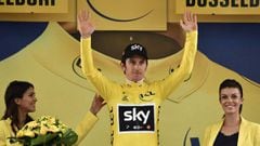 Great Britain&#039;s Geraint Thomas celebrates his overall leader yellow jersey on the podium at the end of a 14 km individual time-trial, the first stage of the 104th edition of the Tour de France cycling race on July 1, 2017 in and around Dusseldorf, Ge